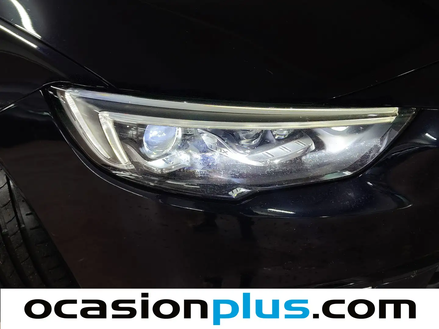 Foto Opel Insignia Opel Insignia Sports Tourer 1.6 CDTI D Innovation (136 CV)