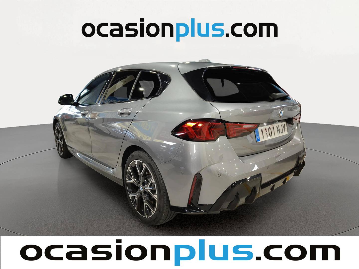 Foto trasera BMW Serie 1 BMW Serie 1 118d (150 CV) Pack M izquierda