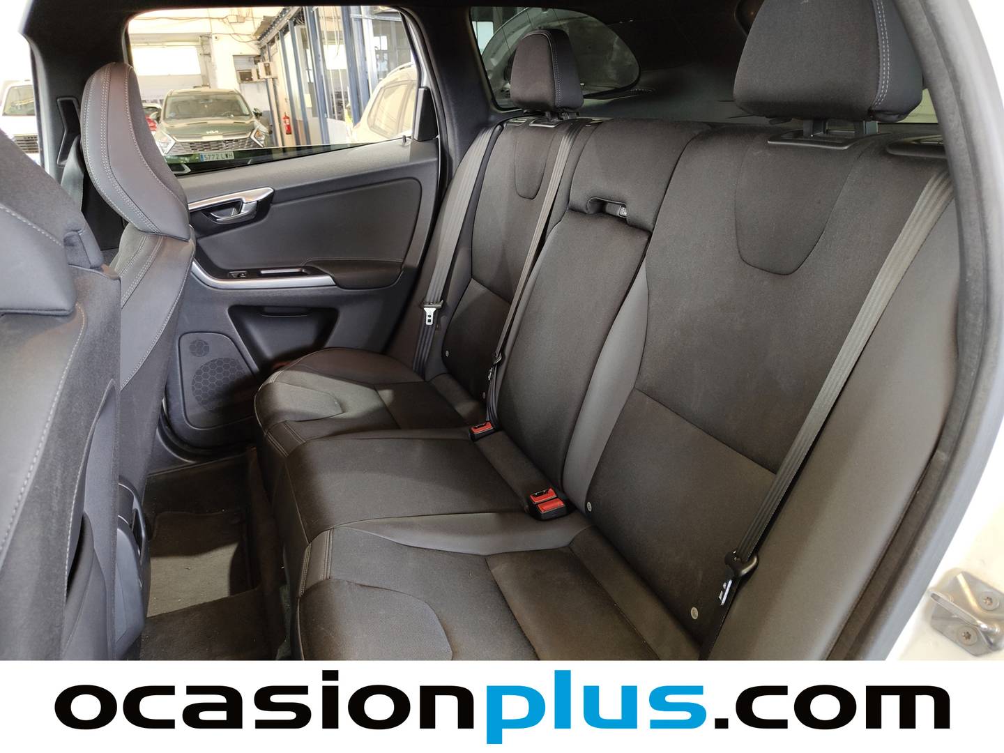 Foto asientos traseros Volvo XC60 Volvo XC60 D4 Momentum Auto (181 CV)