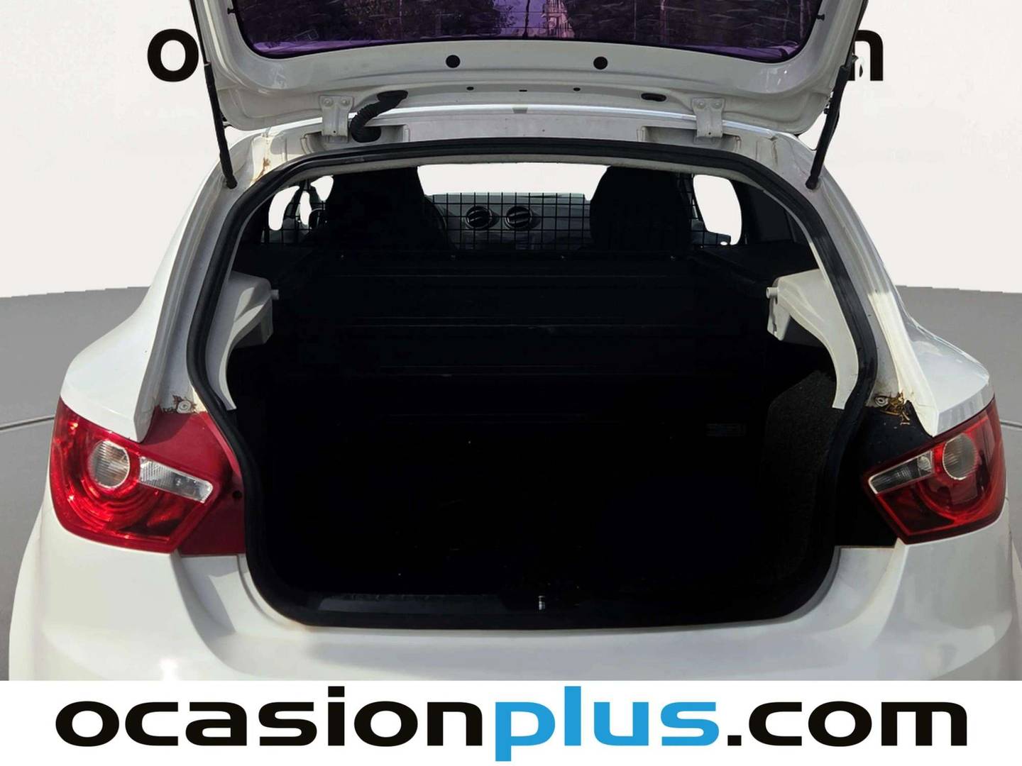 Foto asientos traseros Seat Ibiza Seat Ibiza Comercial 1.4 TDI Reference Plus (75 CV)