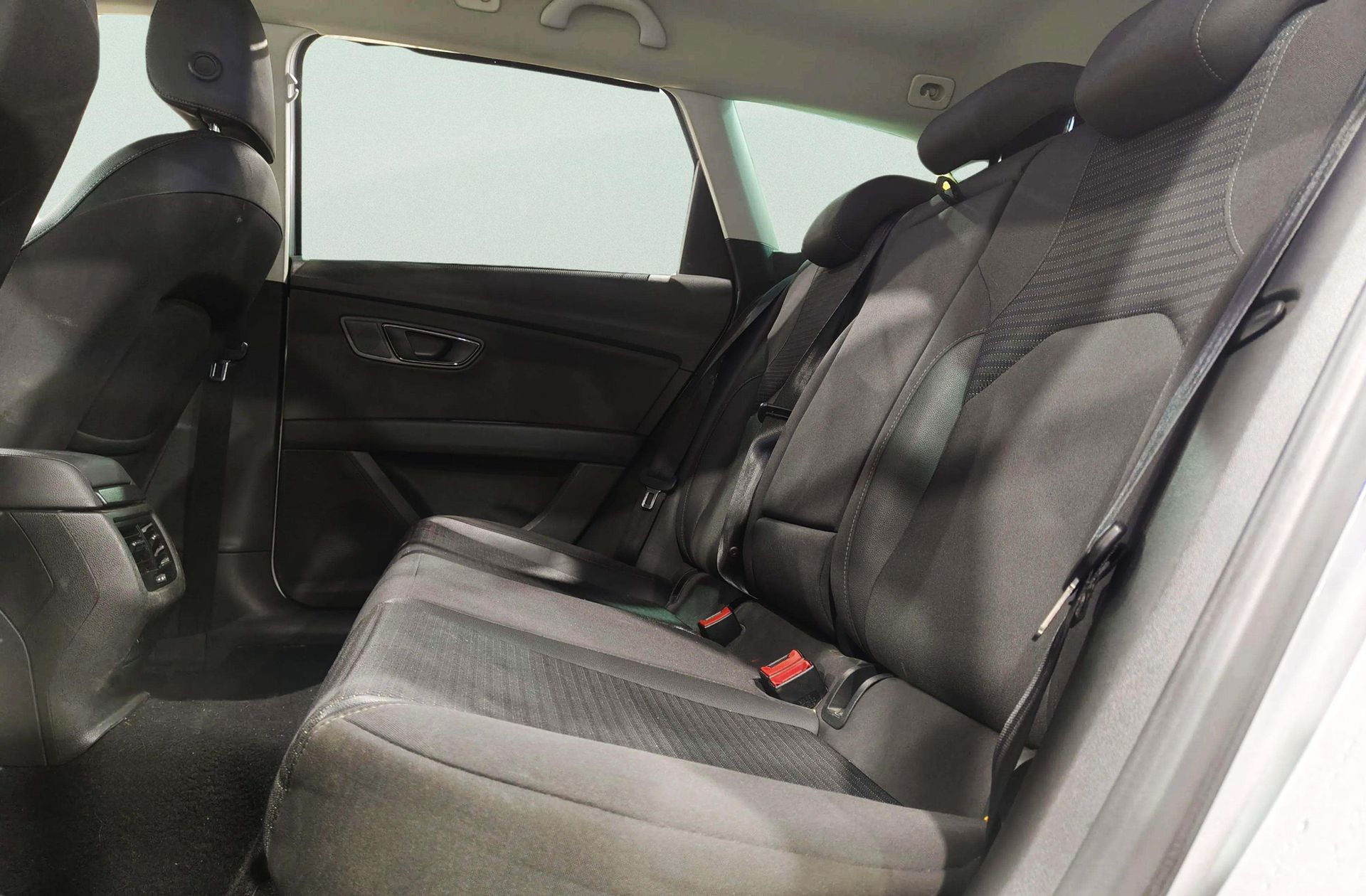 SEAT León ST 1.5 EcoTSI Xcellence DSG - foto 11