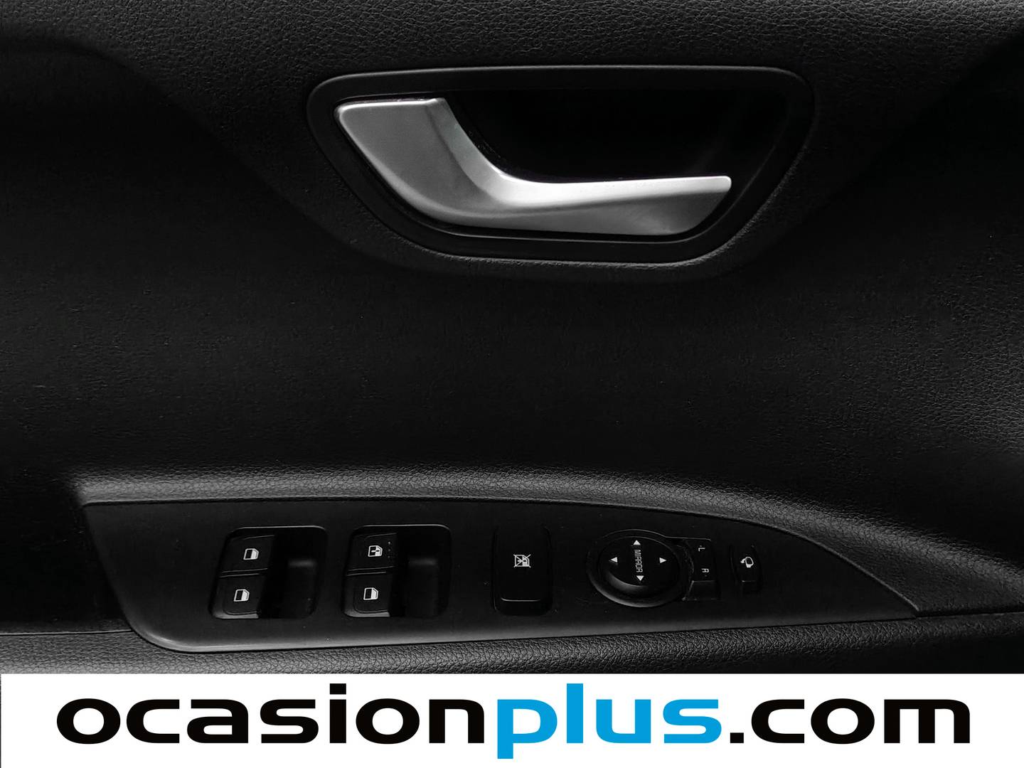 Foto KIA Stonic Kia Stonic 1.0 T-GDi MHEV Drive DCT (120 CV)