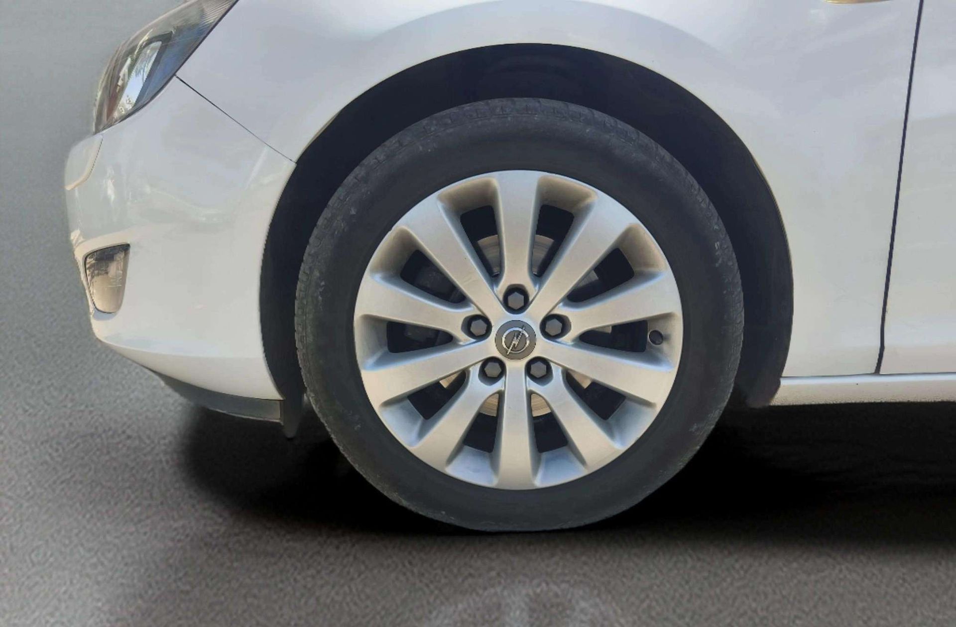 Opel Astra 1.7 CDTI Excellence - foto 31