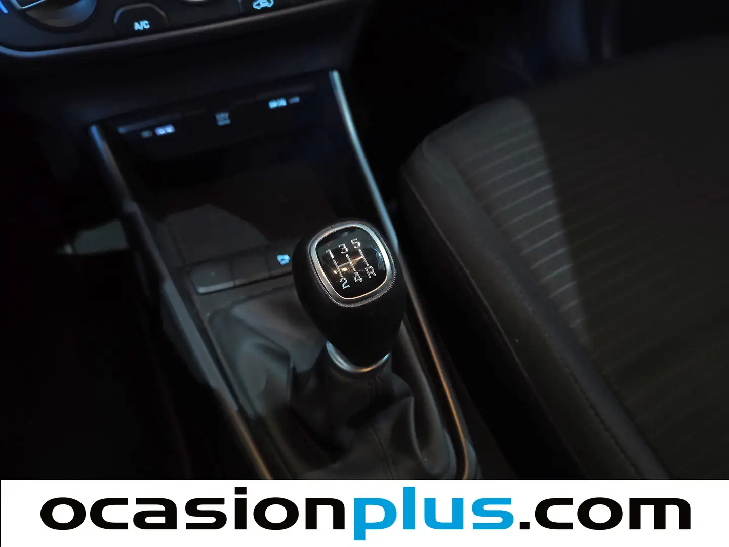 Foto Hyundai i20 Hyundai i20 1.2 MPI Klass (84 CV)