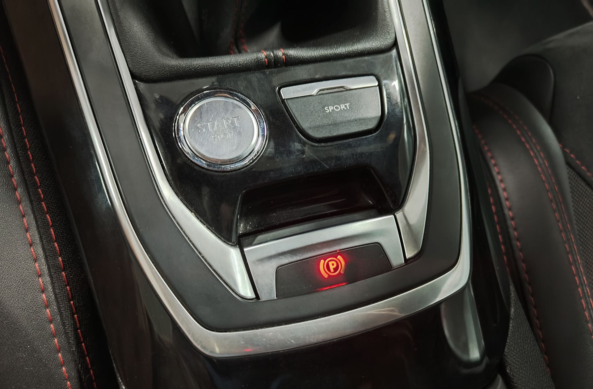 Peugeot 308 GTi - foto 39