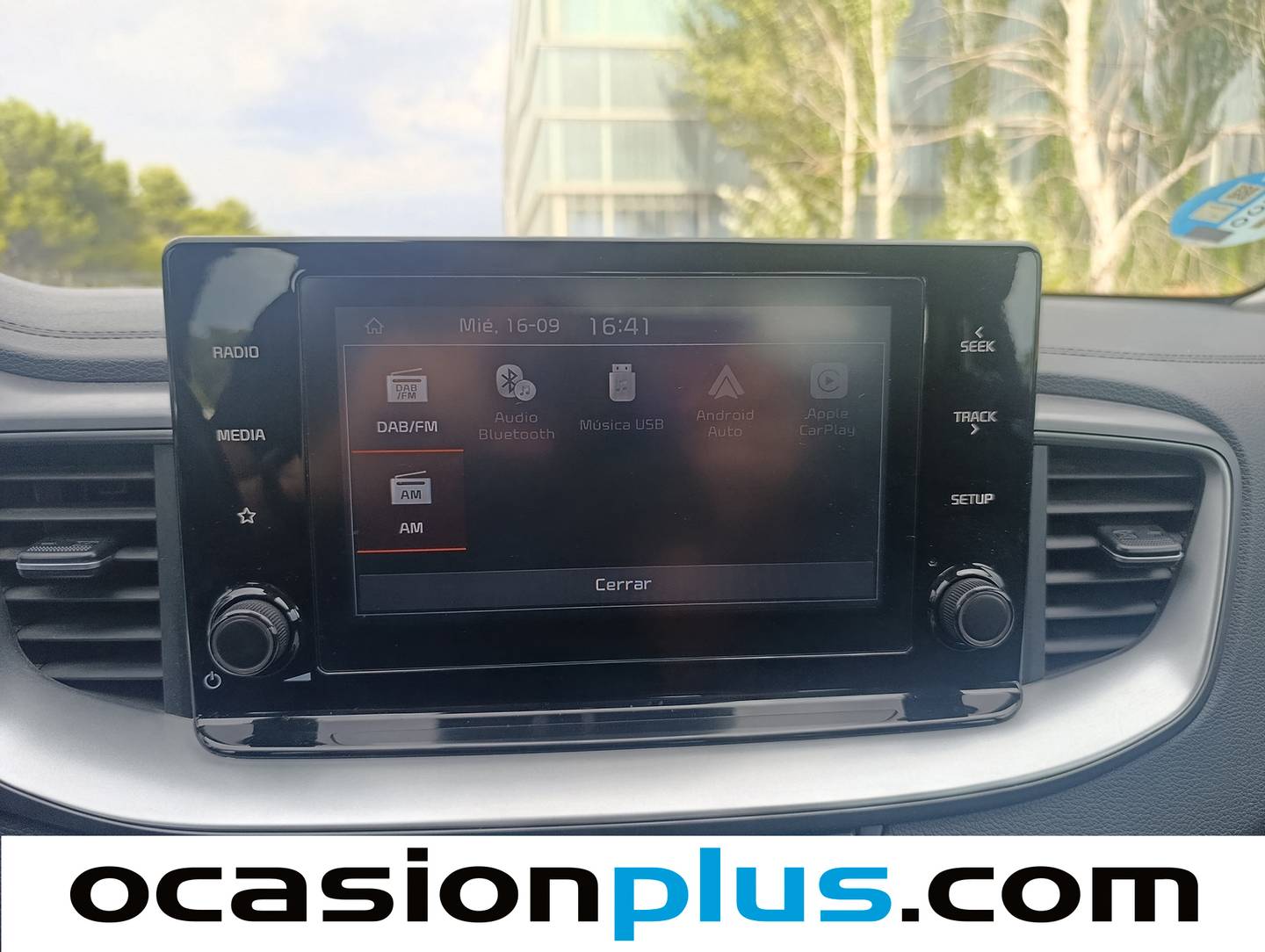 Extras y acabados del KIA Ceed KIA Ceed 1.6 MHEV iMT Drive (136 CV)