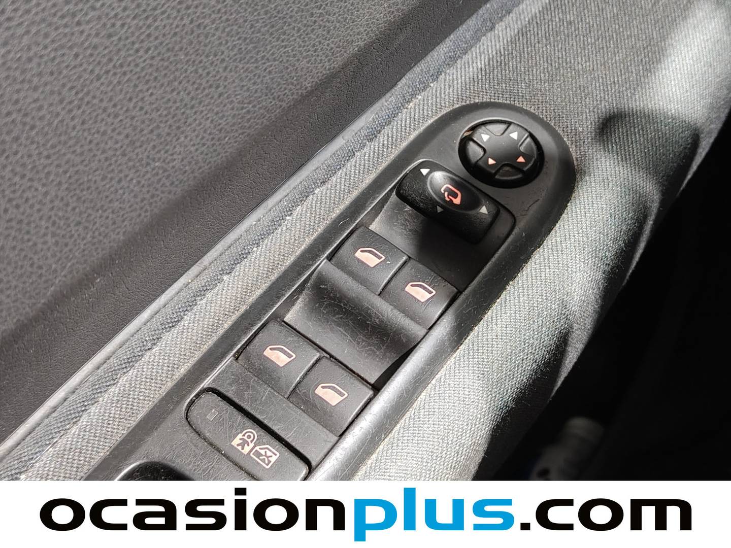 Foto Peugeot 5008 Peugeot 5008 1.6 BlueHDi FAP Allure (120 CV)