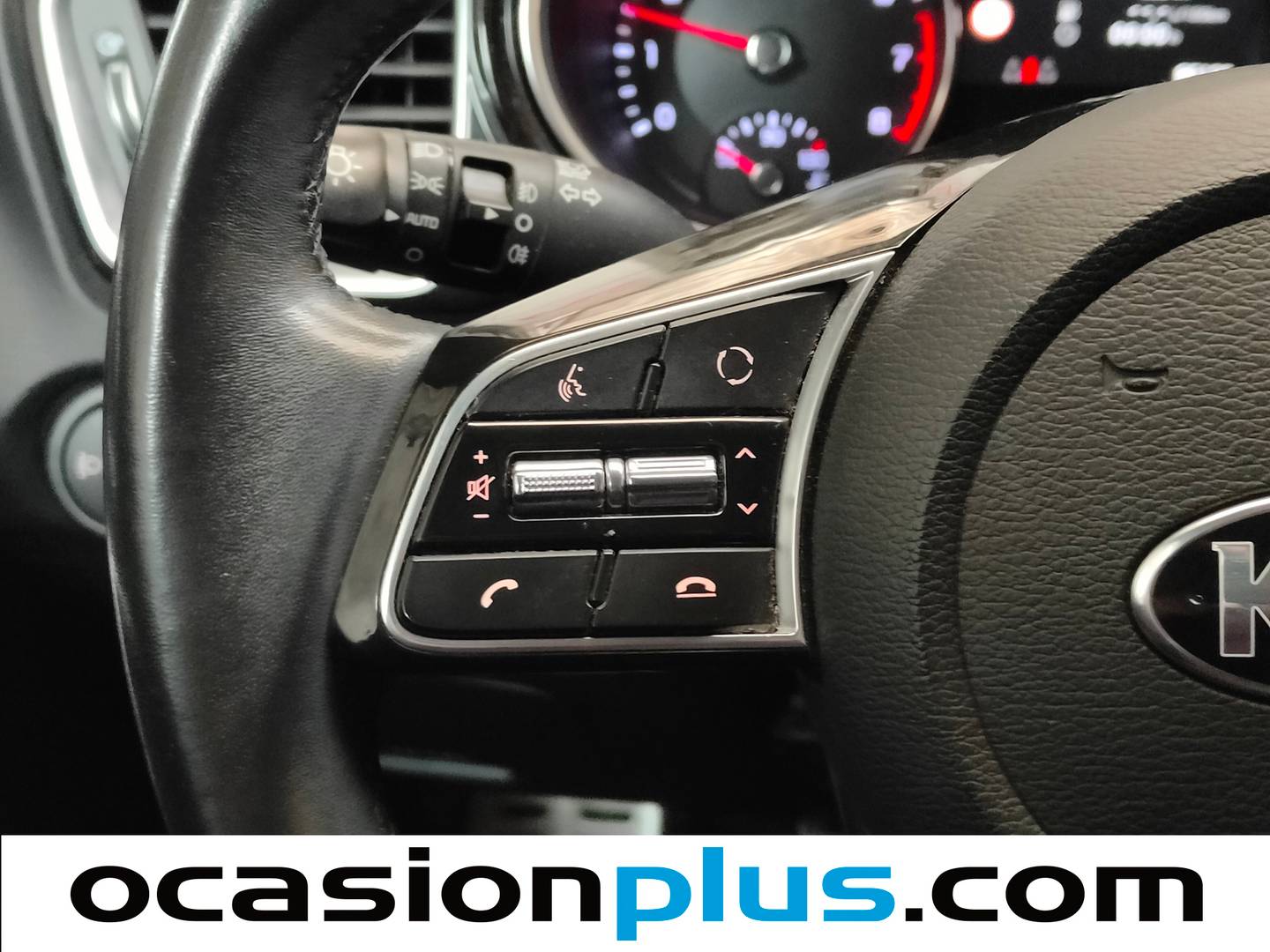 Foto KIA XCeed Kia XCeed 1.0 T-GDi Emotion (120 CV)