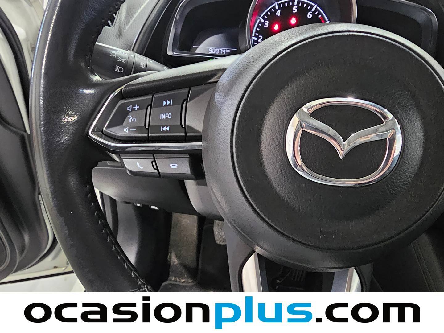 Foto Mazda CX-3 Mazda CX-3 2.0 G Zenith 2WD (121 CV)