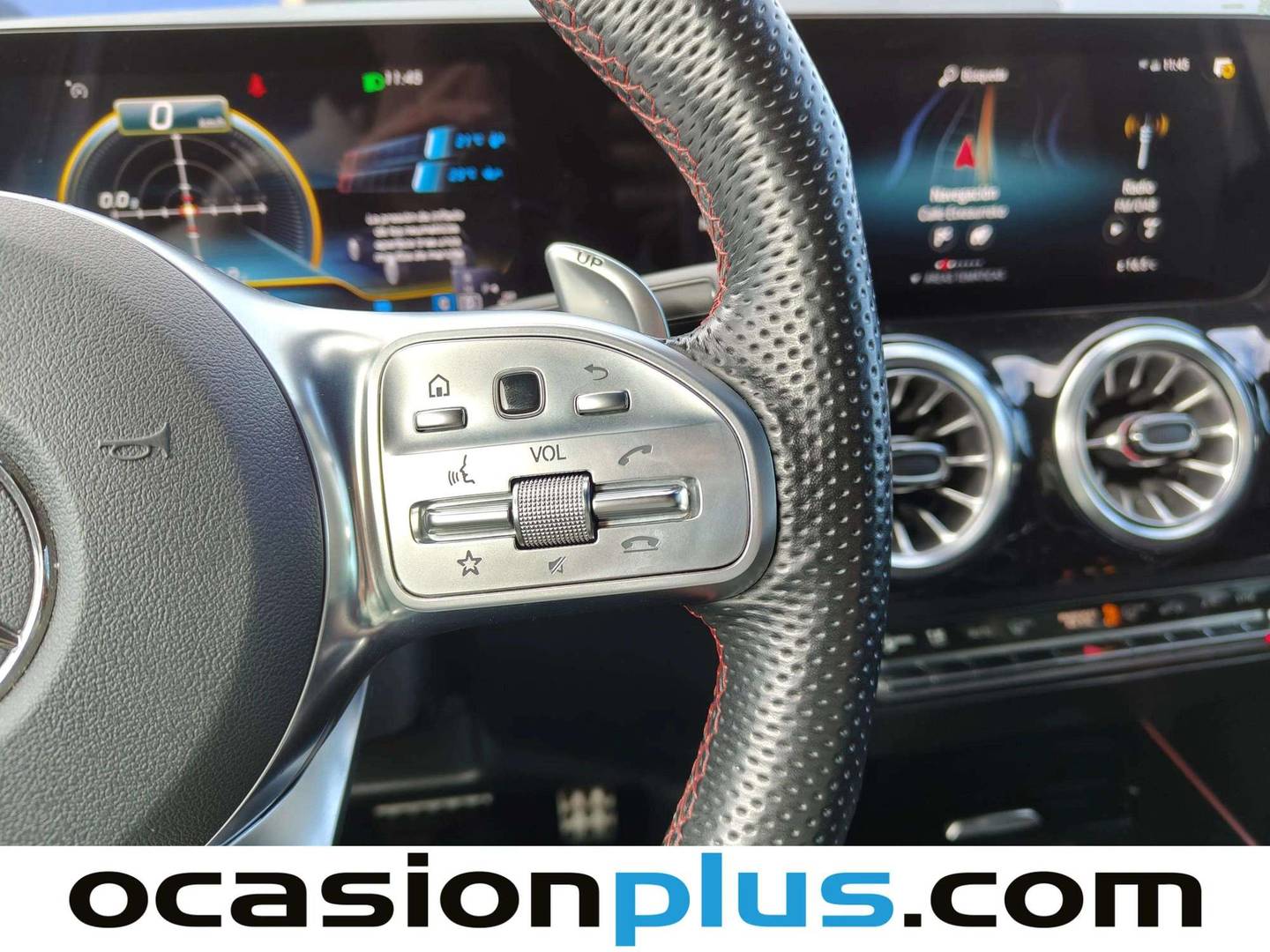 Foto Mercedes GLA Mercedes-Benz GLA AMG 35 4Matic (306 CV) Pack AMG 4x4