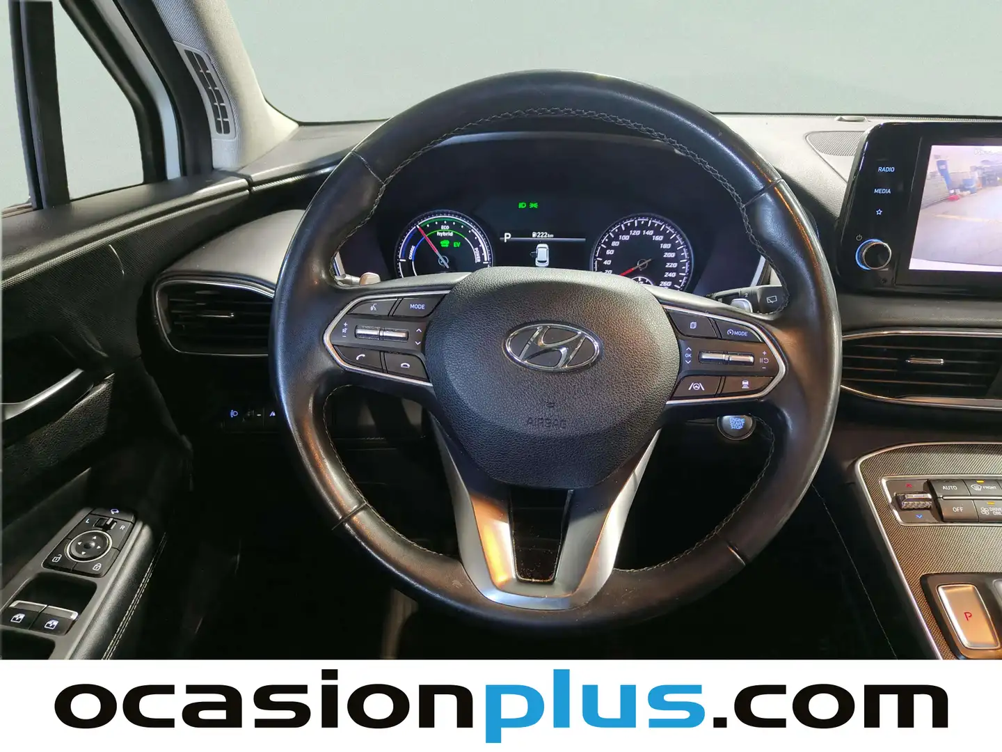 Foto Hyundai Santa Fe Hyundai Santa Fe 1.6 TGDi HEV Maxx 4x2 Auto (230 CV) 7 Plazas