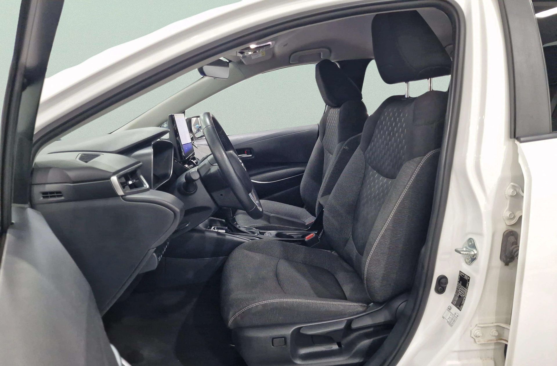 Toyota Corolla 140H Style - foto 12