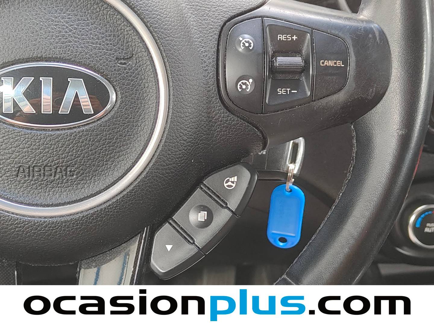 Acabados KIA Carens KIA Carens 1.7 CRDi VGT Drive 5pl (115 CV) 7 Plazas