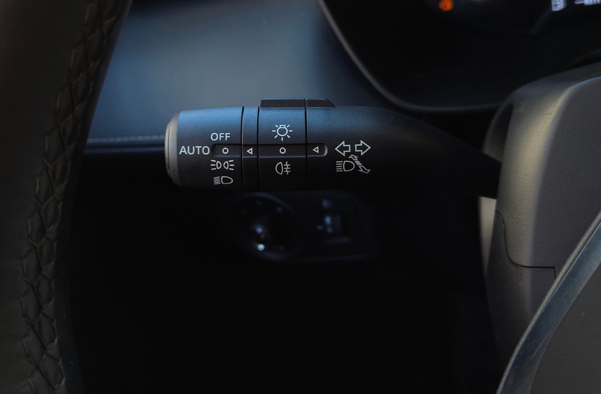 MG ZS 1.5 Hybrid+ Luxury - foto 30