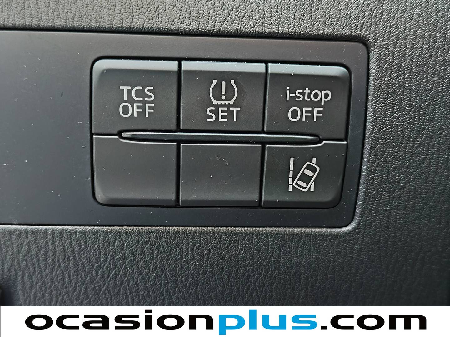 Foto Mazda CX-3 Mazda CX-3 2.0 SKYACTIV GE i-Eloop Luxury 4WD AT (150 CV)