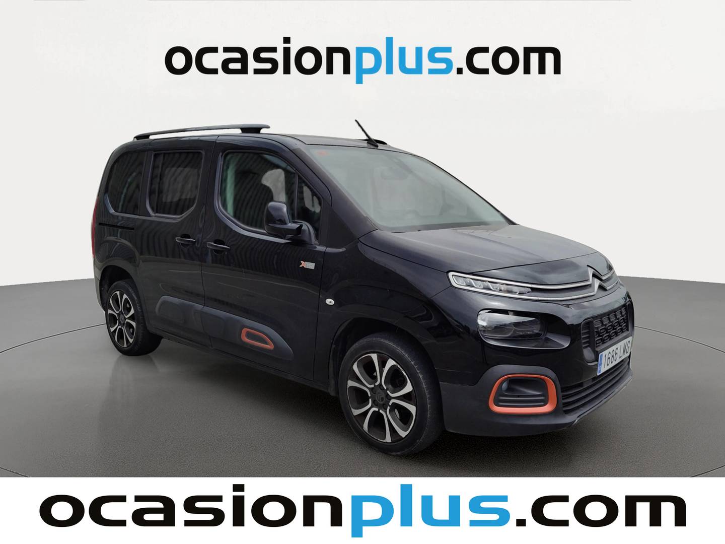 Foto delantera Citroën Berlingo Citroën Berlingo BlueHDi 100 S&S Talla M Shine (102 CV) derecha