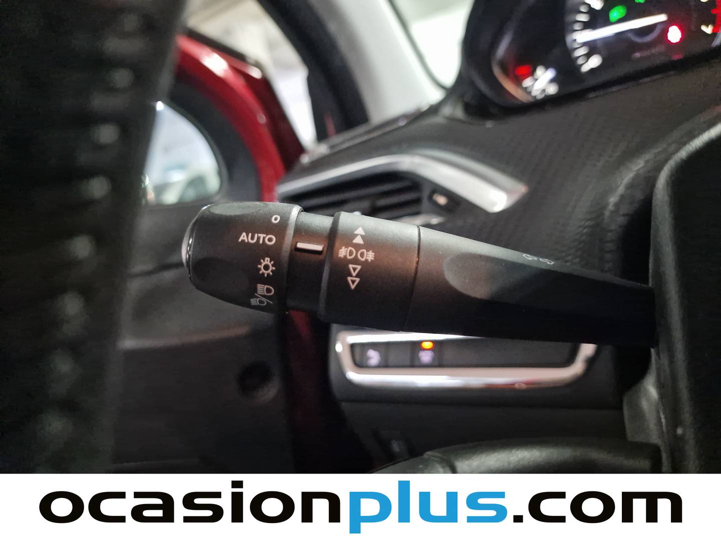 Peugeot 208 Peugeot 208 PureTech Signature (82 CV) seminuevo