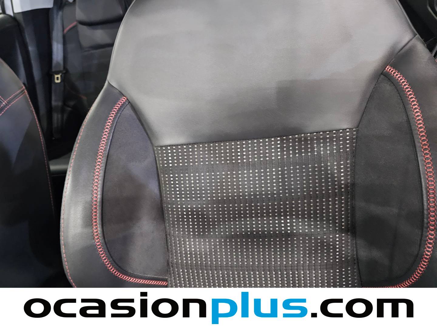 Extras y acabados del Peugeot 208 Peugeot 208 1.2 PureTech S&S GT Line EAT6 (110 CV)