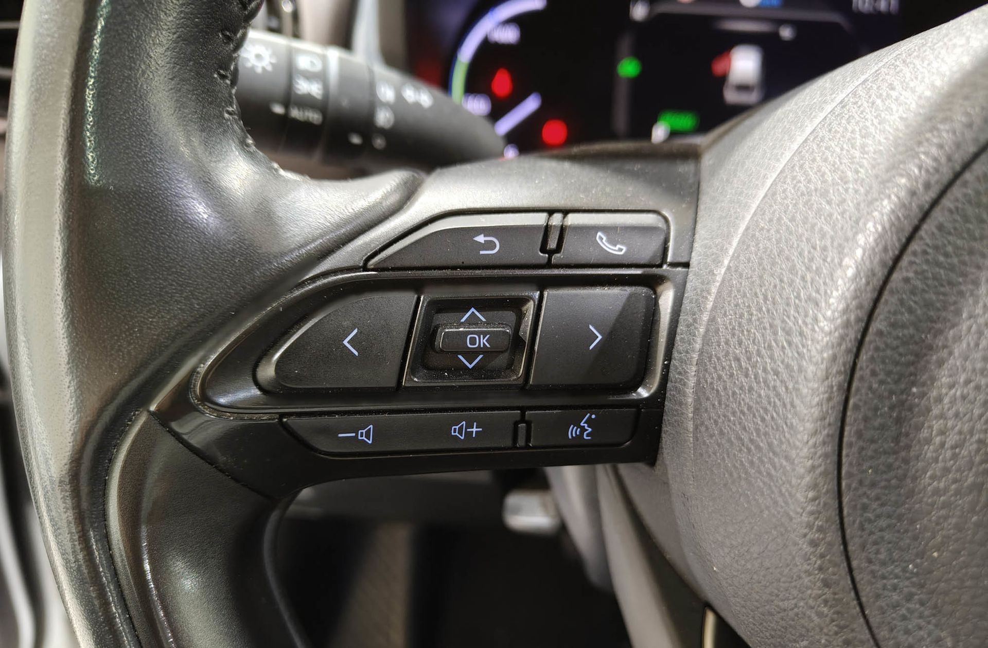 Toyota Yaris Cross 120H Style Plus - foto 26
