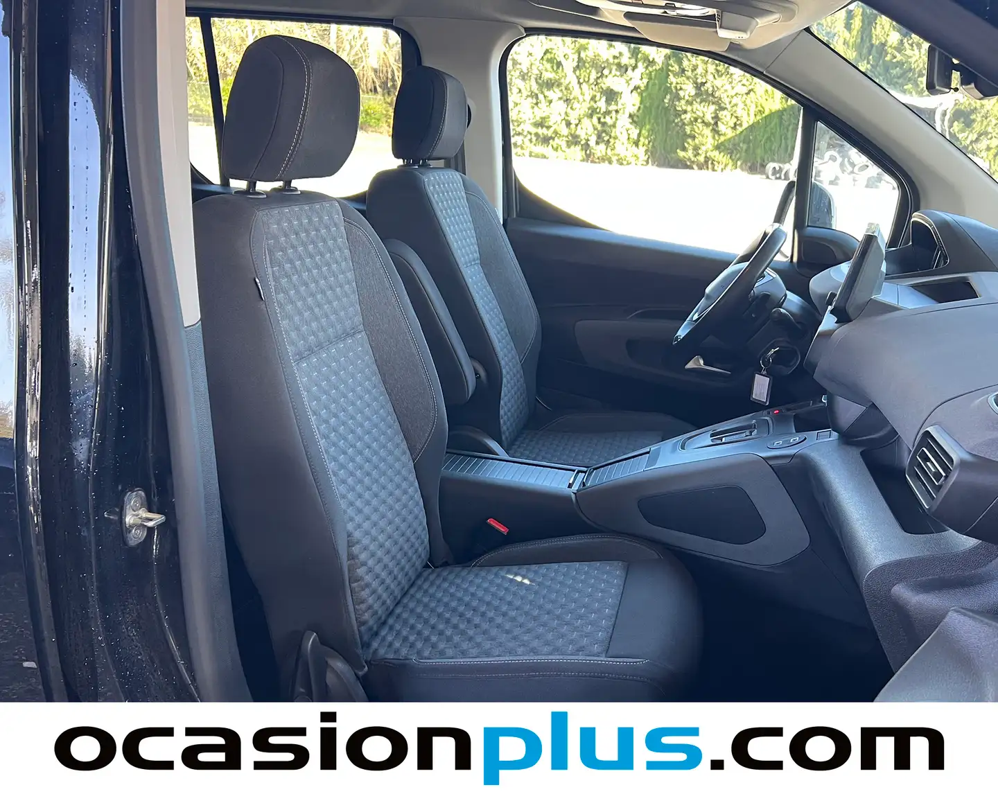 Foto Peugeot Rifter Peugeot Rifter BlueHDi 130 GT Long EAT8 (130 CV)