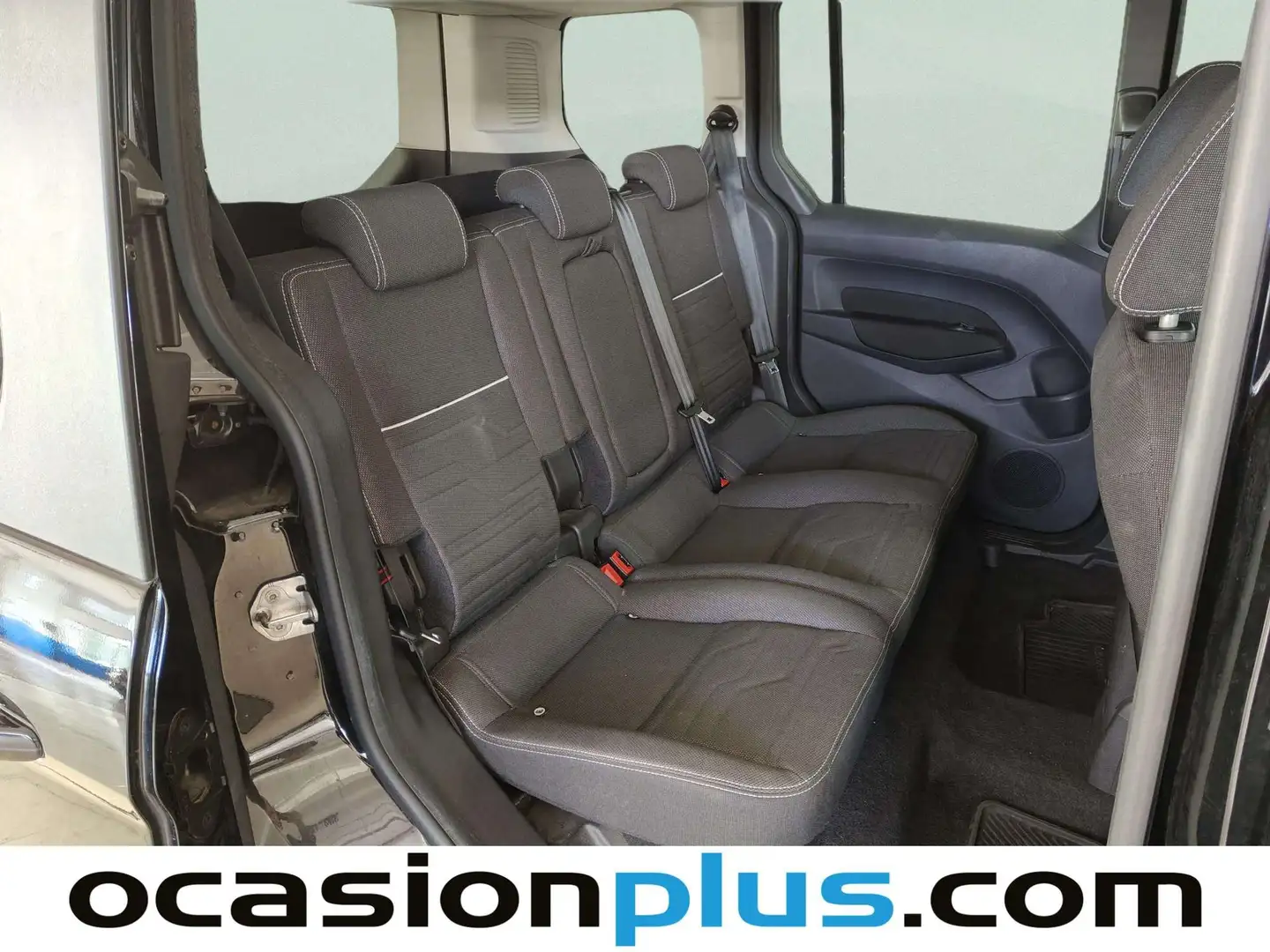 Foto Ford Tourneo Connect Ford Tourneo Connect 1.5 TDCI Titanium (120 CV)