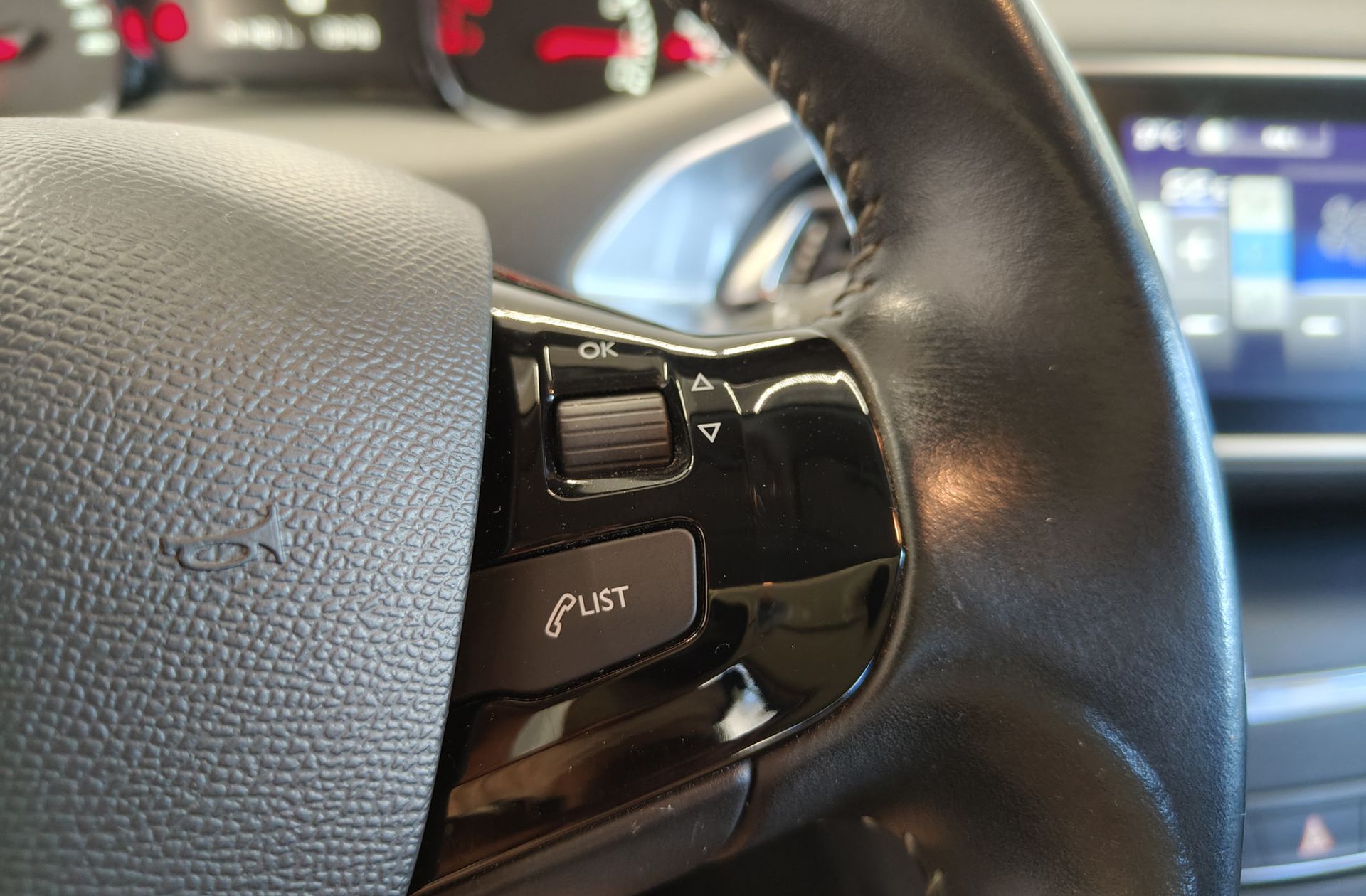 Peugeot 308 PureTech 130 Style - foto 22