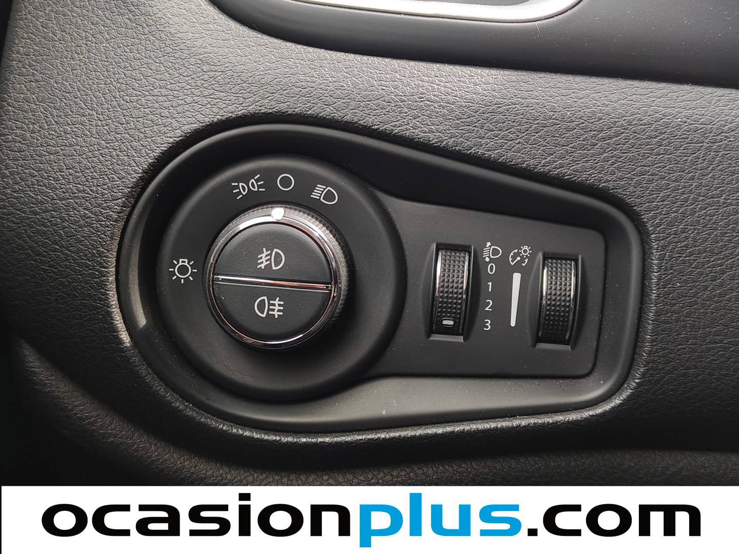 Extras y acabados del Jeep Renegade Jeep Renegade 1.6 Multijet Limited 4x2 (120 CV)