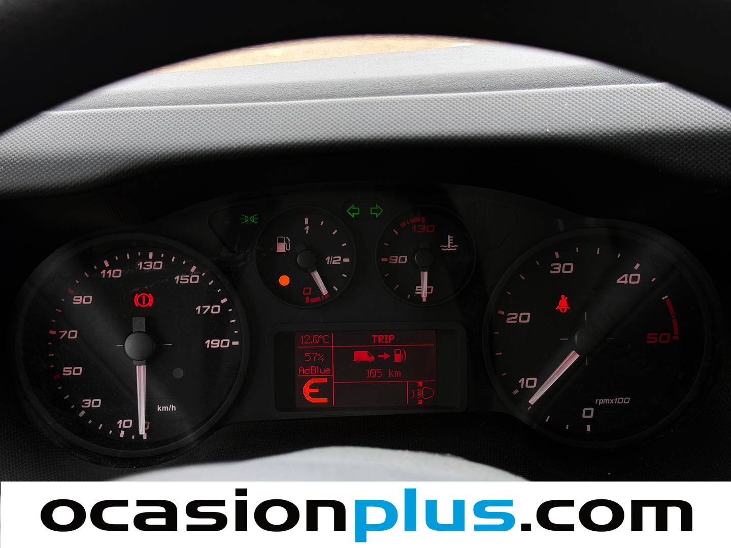 Iveco Daily Iveco Daily Furgon 35S 16 V 3520L/H2 (156 CV) manual