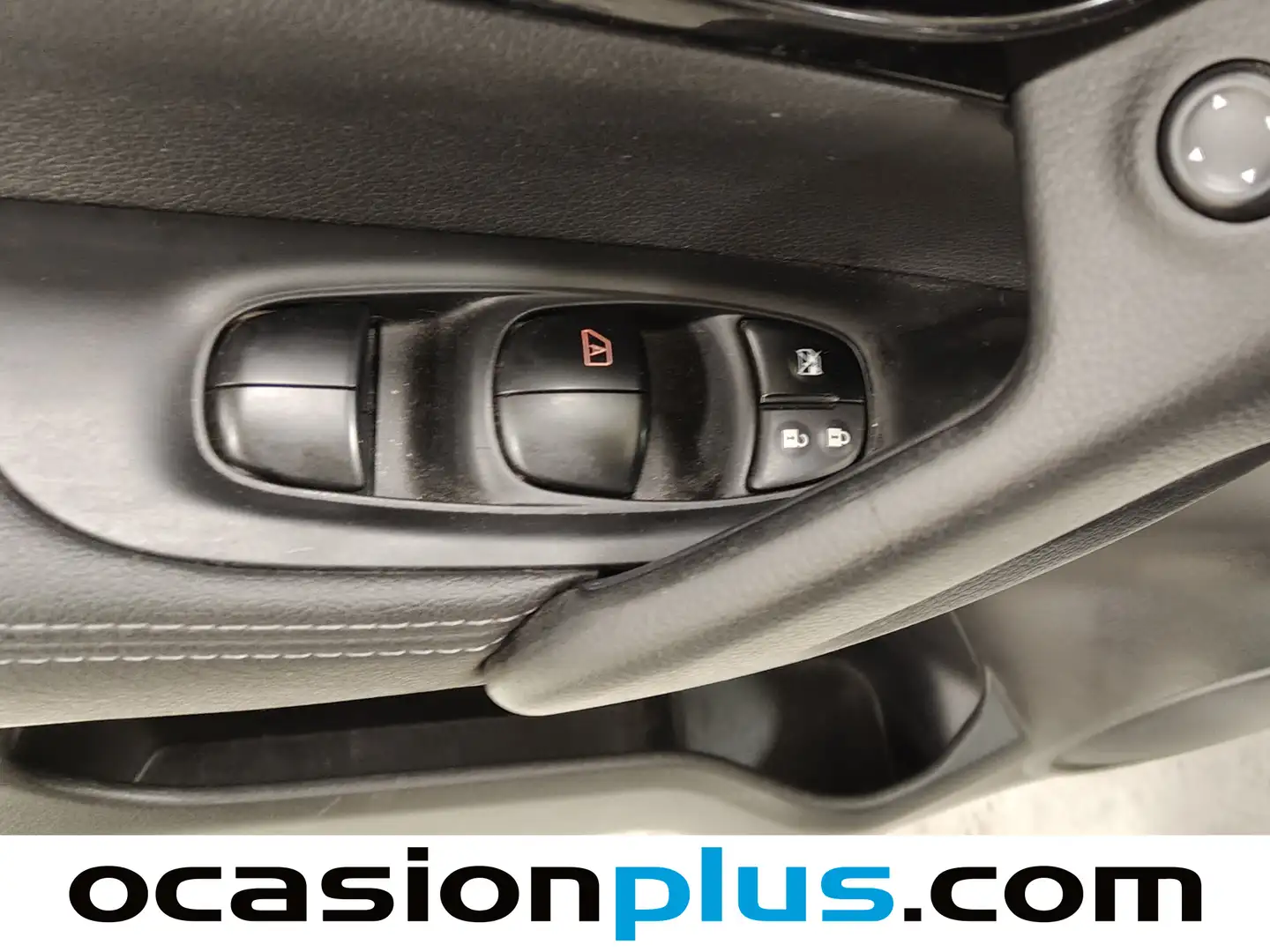 Foto Nissan QASHQAI Nissan Qashqai 1.6 dCi S&S Tekna Premium 4x2 XTronic (130 CV)