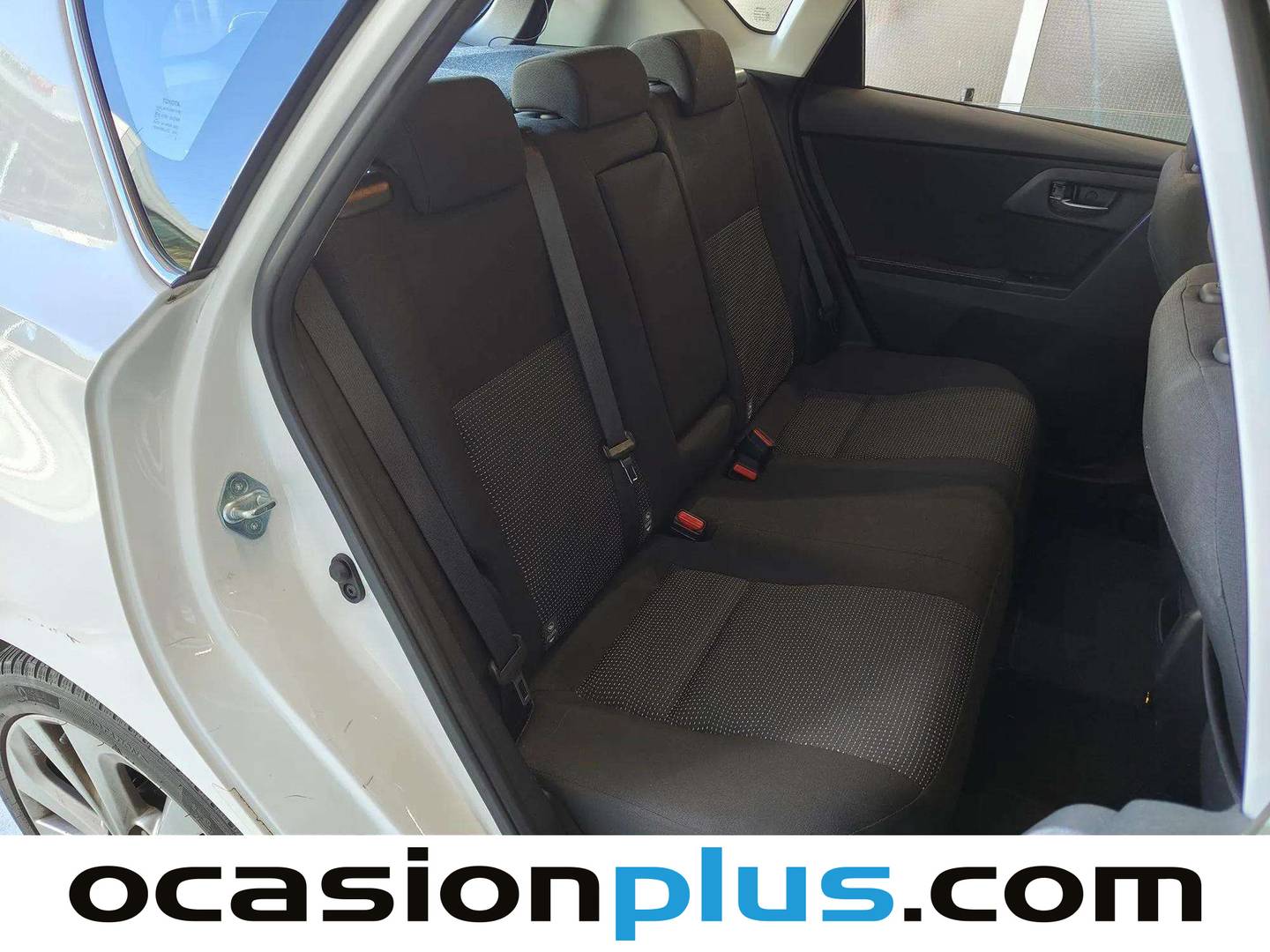 Toyota Auris Toyota Auris Hybrid Active (136 CV) km 0