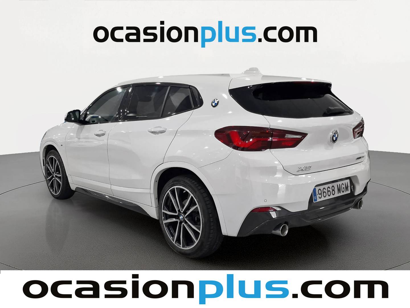 Foto trasera BMW X2 BMW X2 sDrive18d (150 CV) Pack M izquierda