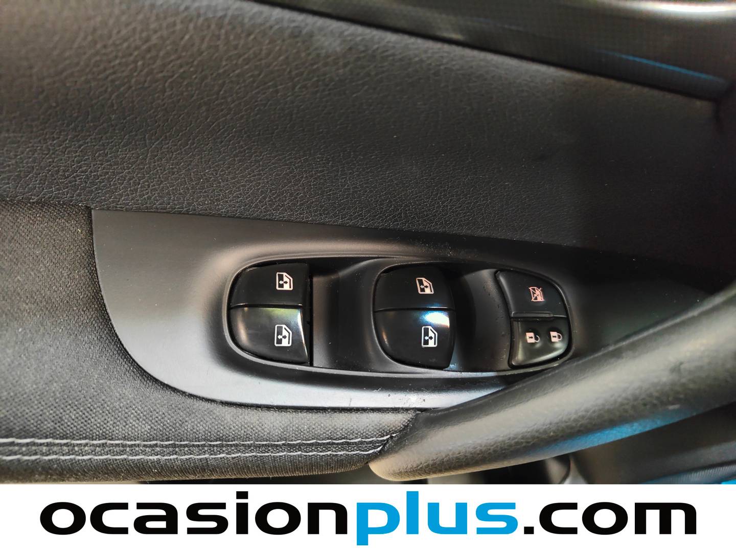 Nissan QASHQAI Nissan Qashqai DIG-T 115 N-Connecta 4x2  (115 CV) gasolina