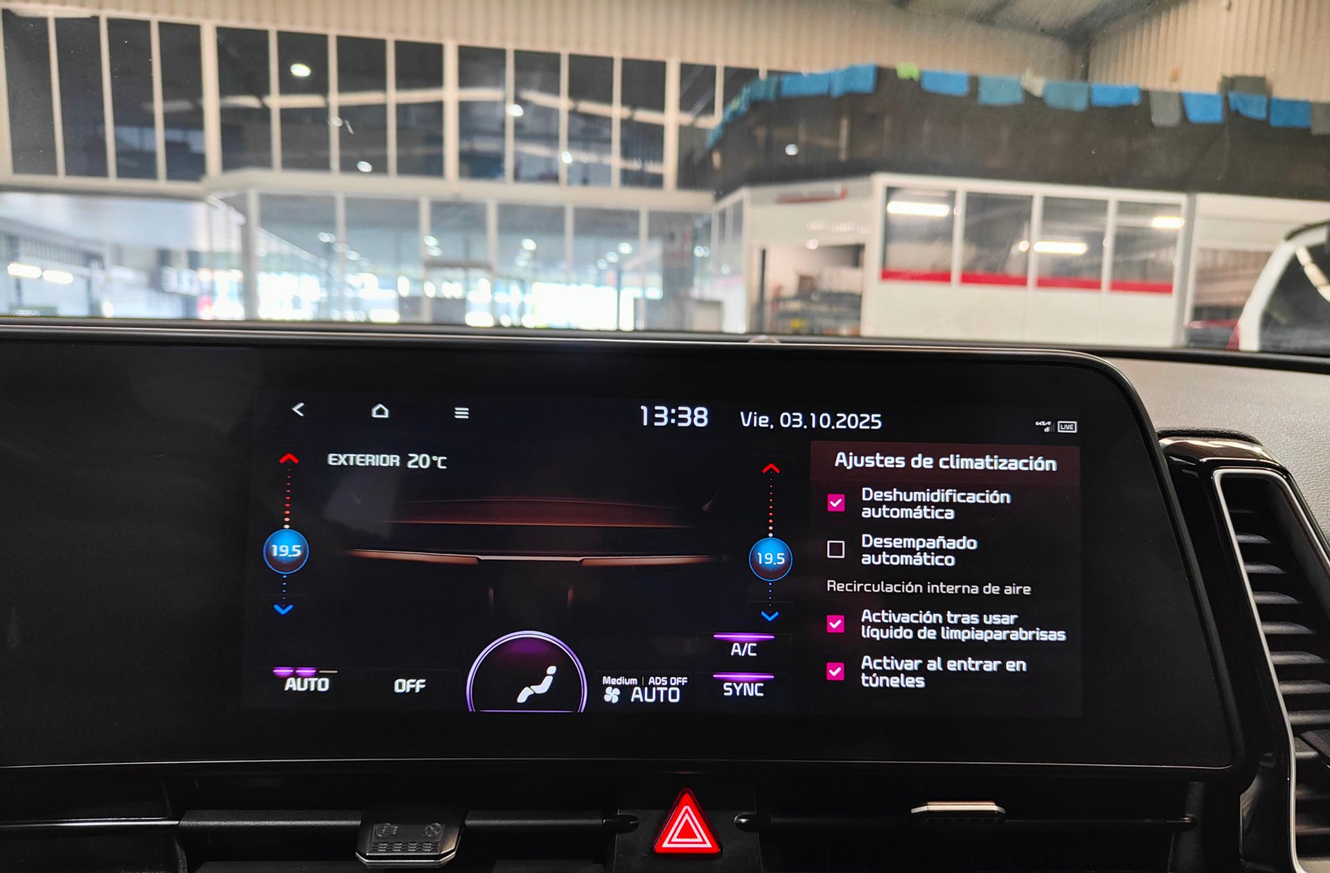 Kia Sportage 1.6 CRDi MHEV Business 4x2 - foto 31