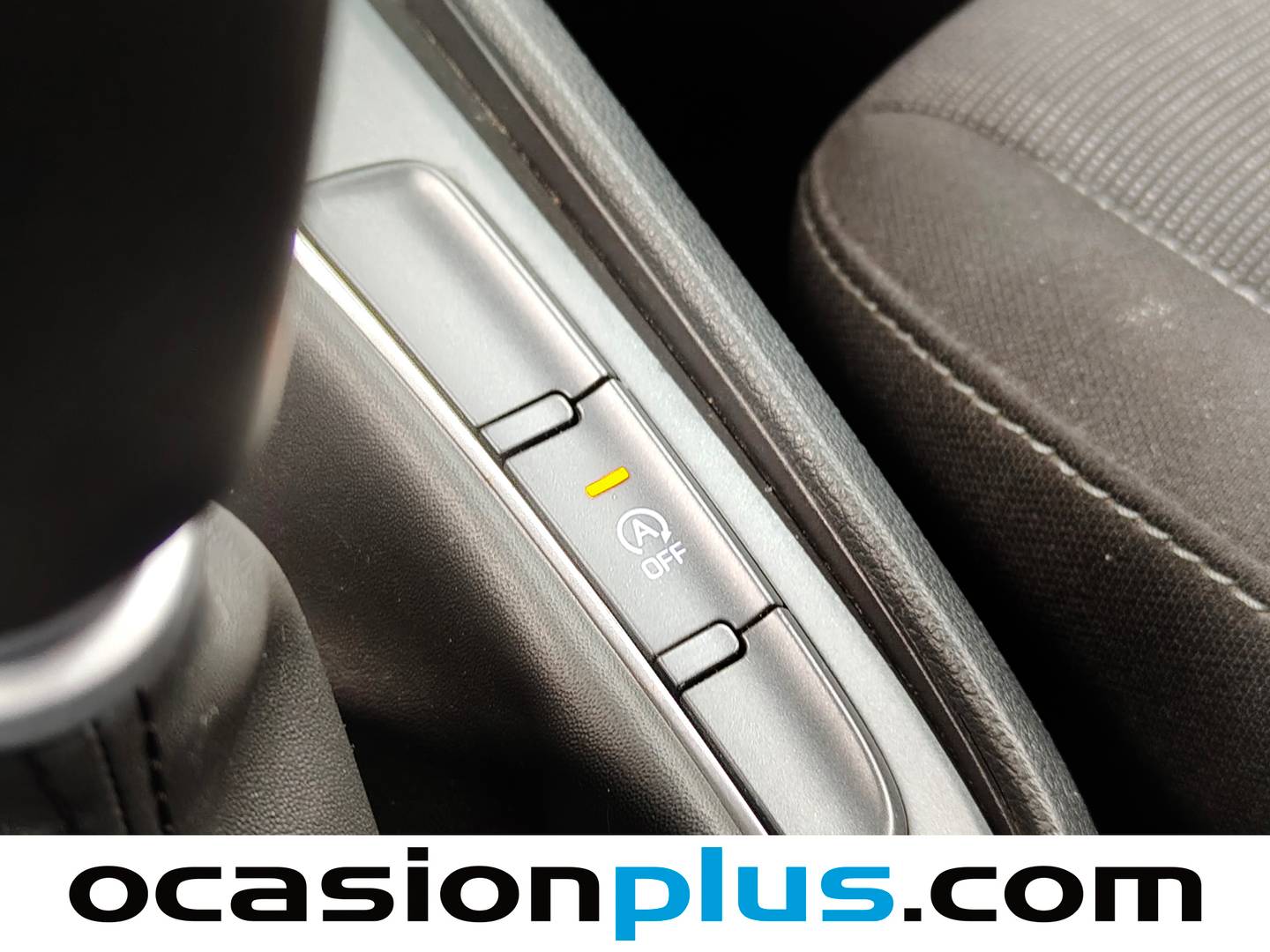 Hyundai Kona Hyundai Kona 1.0 TGDi 48V Klass 4x2 (120 CV) seminuevo