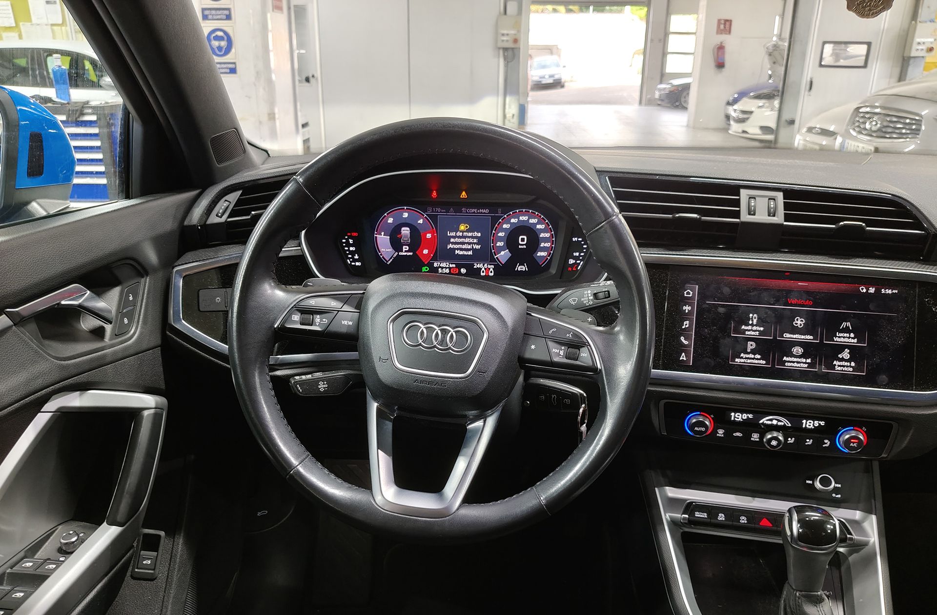 Audi Q3 S line 35 TDI S tronic - foto 23