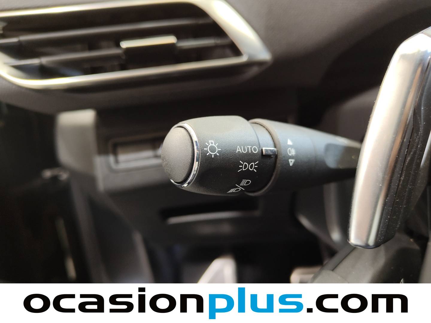 Foto Peugeot 3008 Hybrid Peugeot 3008 GT eDCS6 (145 CV)