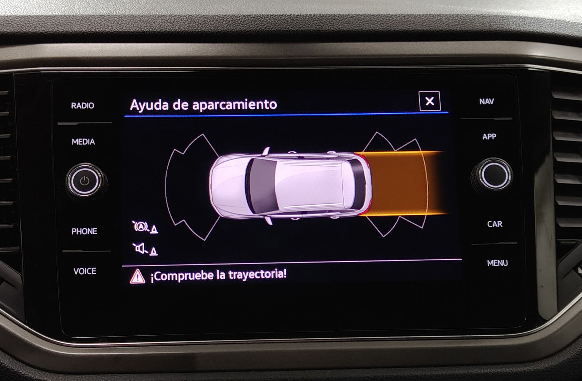Volkswagen T-Roc Advance 1.5 TSI DSG - foto 8