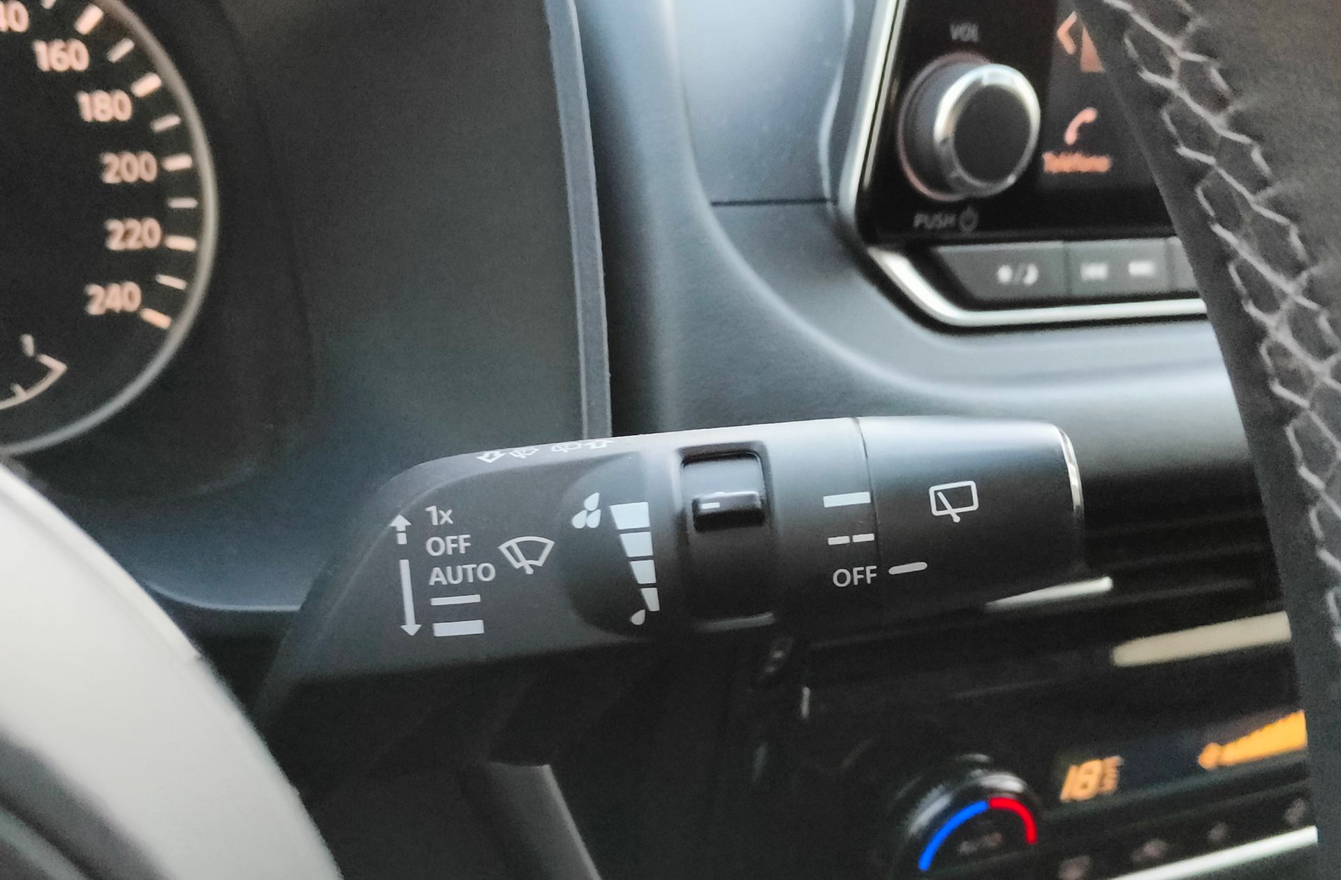 Nissan Qashqai E-POWER N-Connecta - foto 27