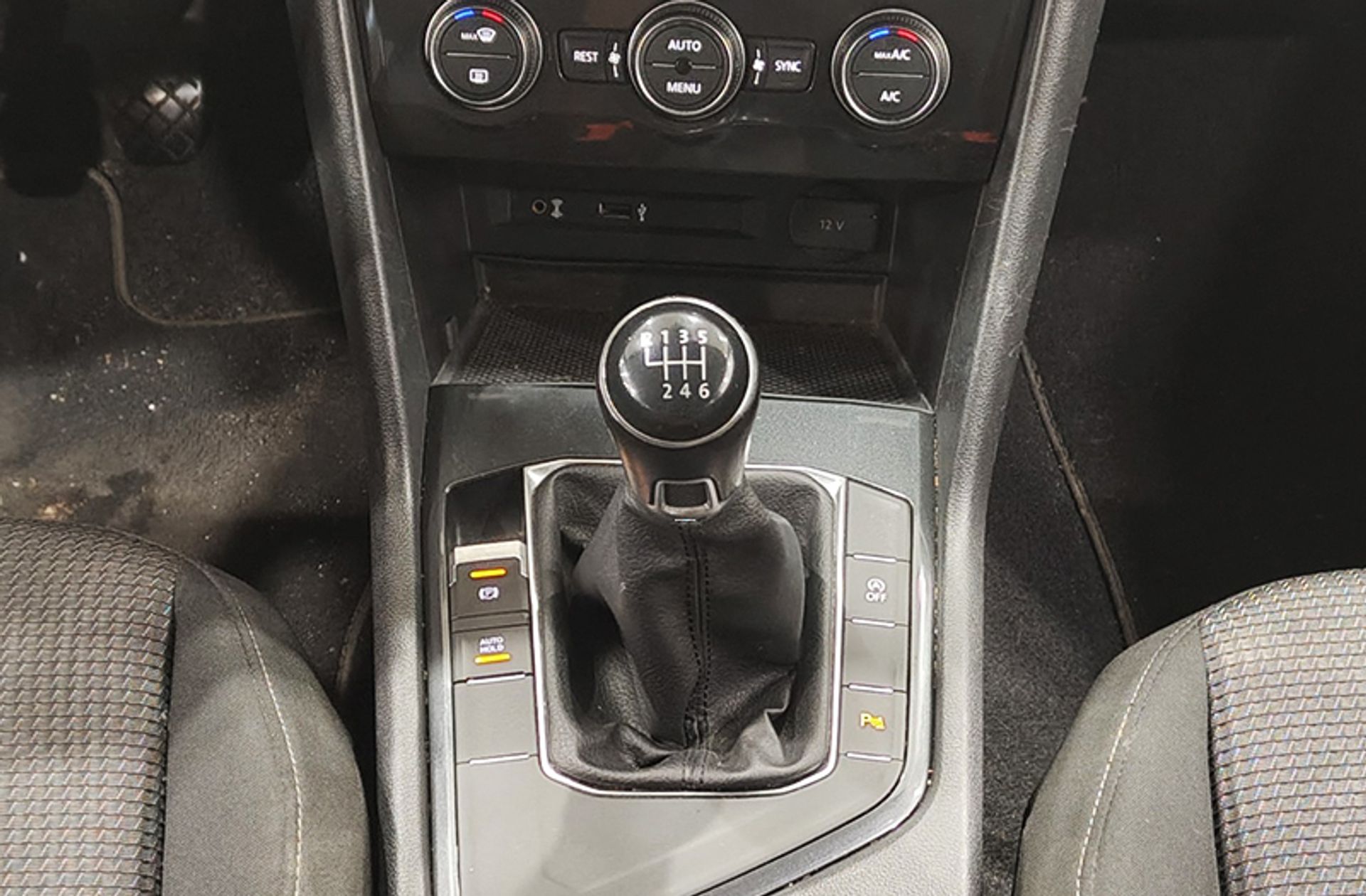 Volkswagen Tiguan Edition 2.0 TDI - foto 5