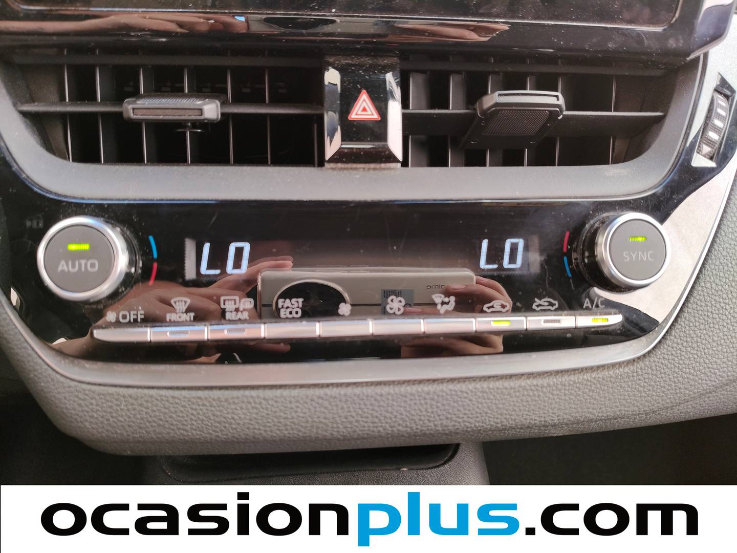 Paquetes del Toyota Corolla Toyota Corolla 140H Business (140 CV)