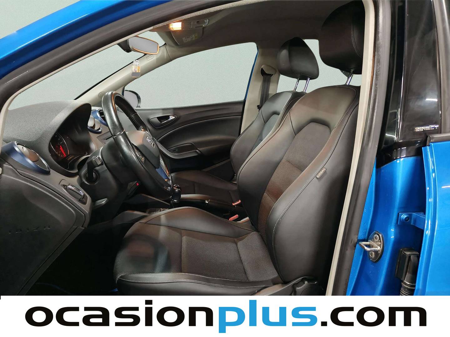Foto asientos delanteros Seat Ibiza Seat Ibiza 1.0 EcoTSI Style Connect (110 CV)
