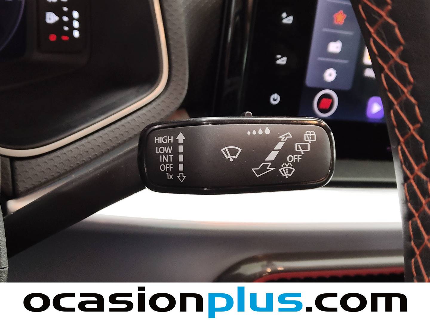 Foto Seat Arona SEAT Arona 1.5 TSI FR XL DSG (150 CV)