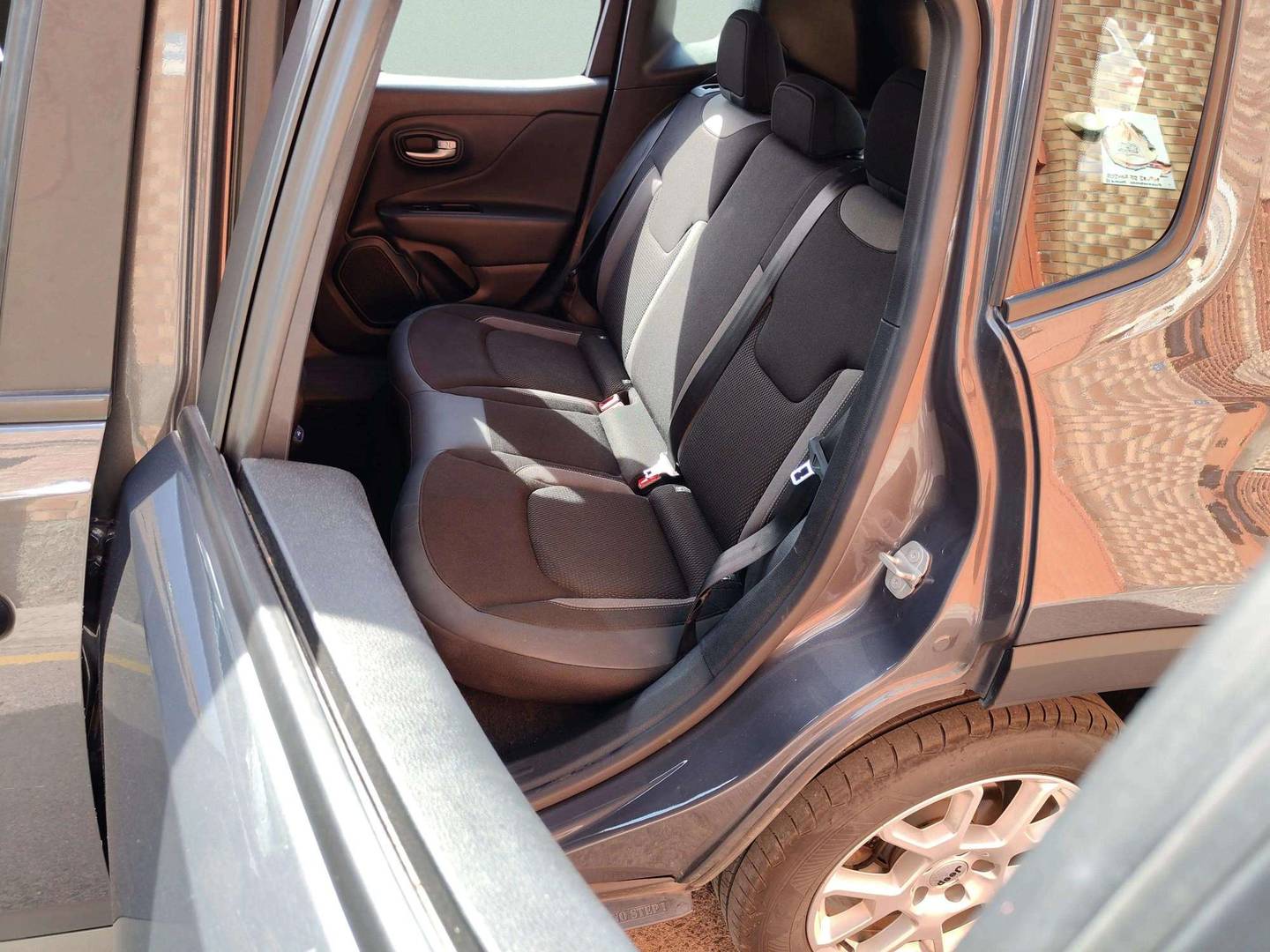 Foto Jeep Renegade Jeep Renegade eHybrid 1.5 Limited ATX (130 CV)