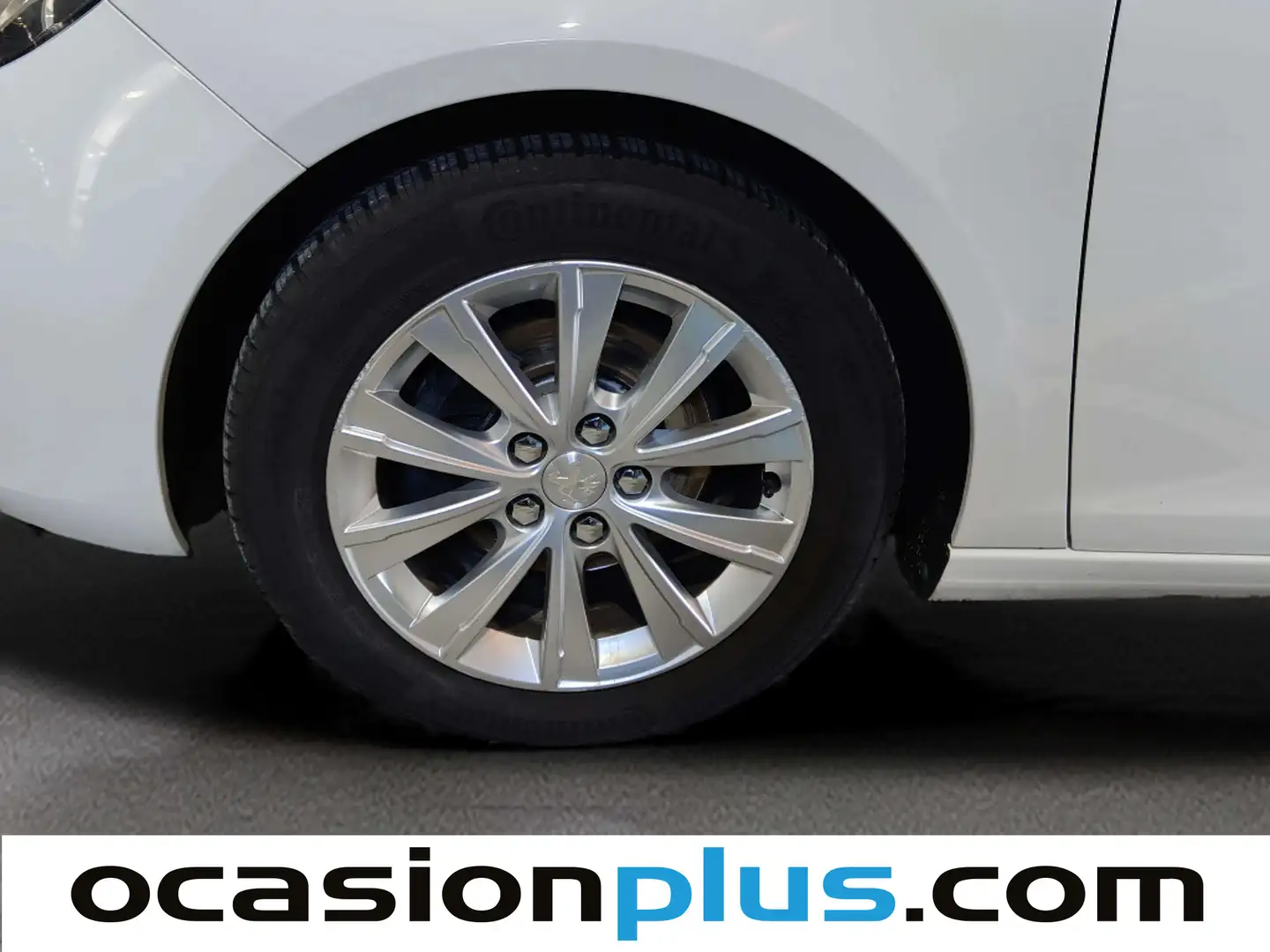 Foto Peugeot 308 Peugeot 308 BlueHDi 130 S&S Style (130 CV)