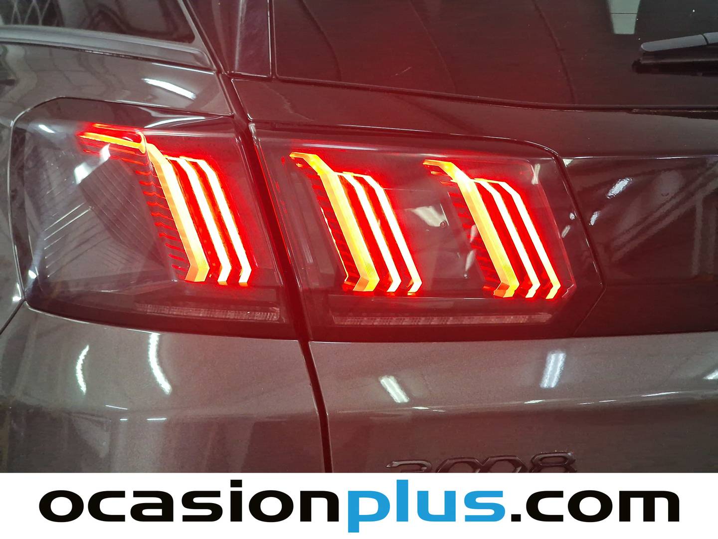 Foto Peugeot 3008 Peugeot 3008 PureTech 130 S&S GT EAT8 (130 CV)