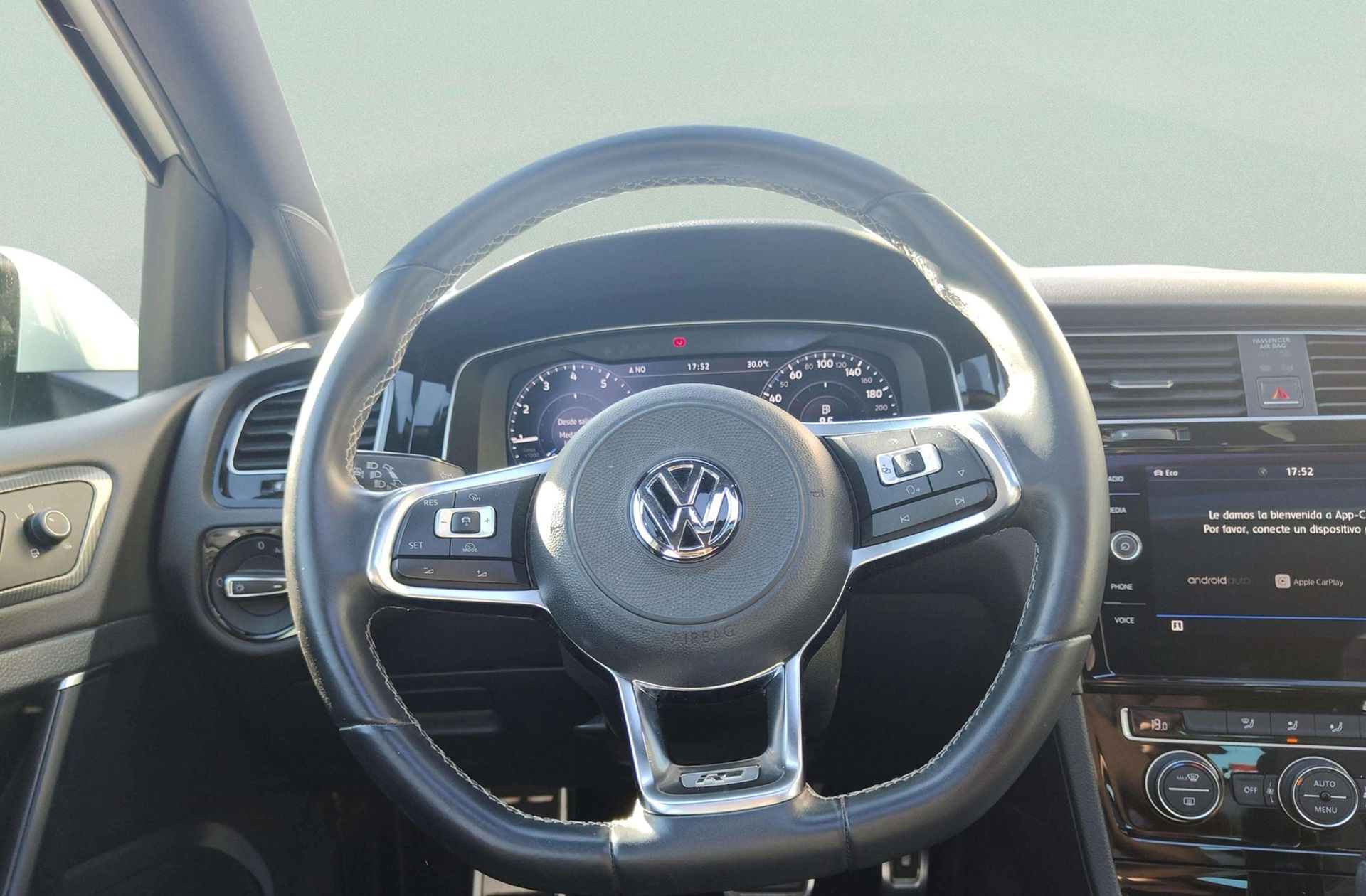 Volkswagen Golf Sport 1.5 TSI Evo DSG Pack R-Line - foto 23