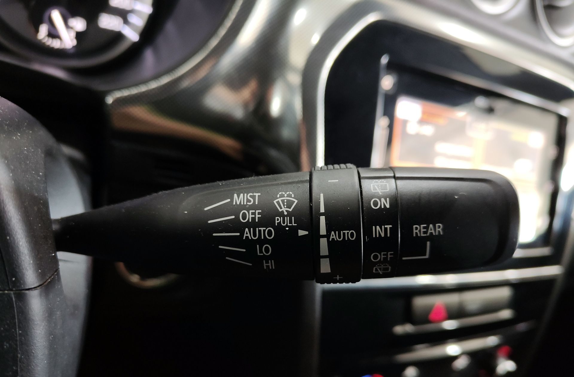 Suzuki Vitara 1.4 Turbo Mild Hybrid GLX - foto 26