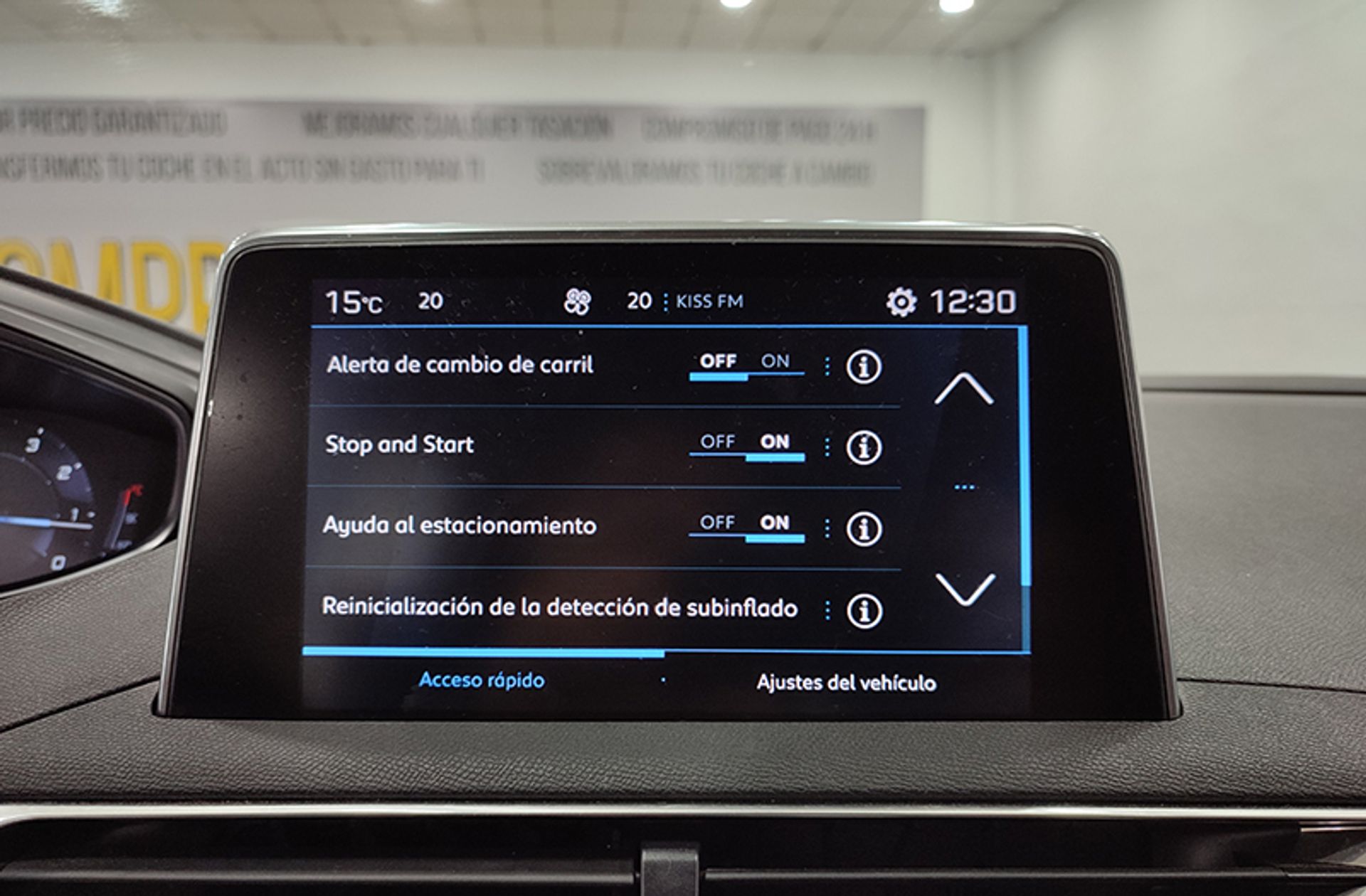 Peugeot 3008 SUV PureTech 130 Active - foto 28