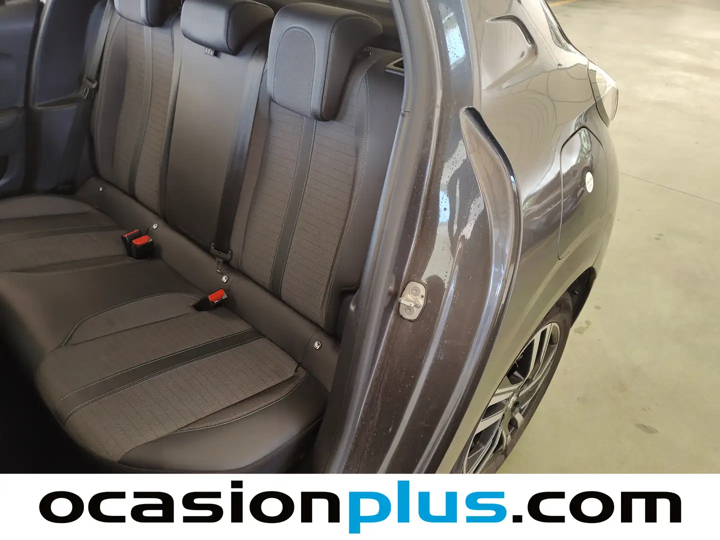 Foto Peugeot 208 Peugeot 208 PureTech 100 Allure (100 CV)