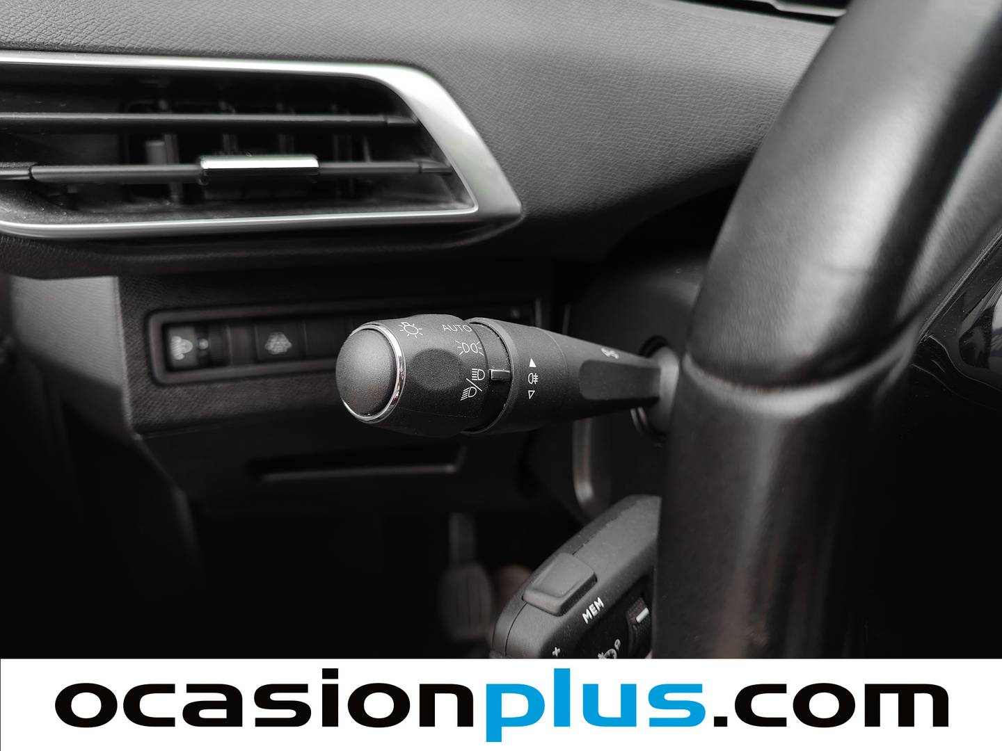 Peugeot 3008 Peugeot 3008 PureTech 130 S&S Allure (130 CV) seminuevo